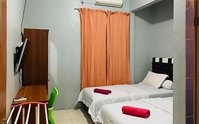 Hotel O Home Stay Kembar Syariah